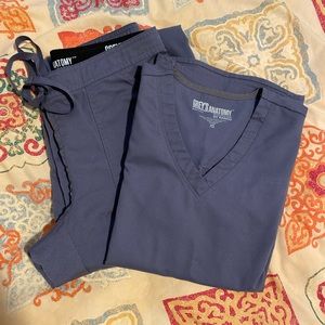 Like new Grey’s Anatomy Scrub Set